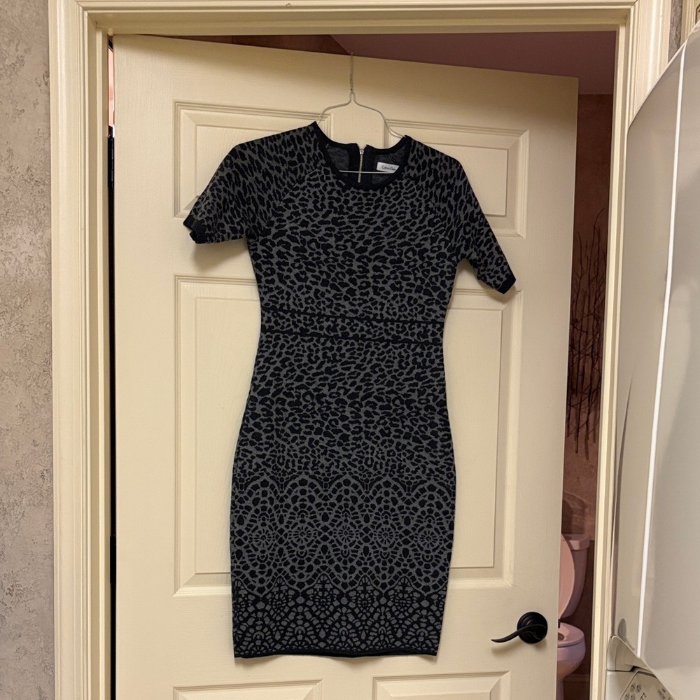 Calvin Klein Elegant Black and Gray Patterned sweater Dress, small